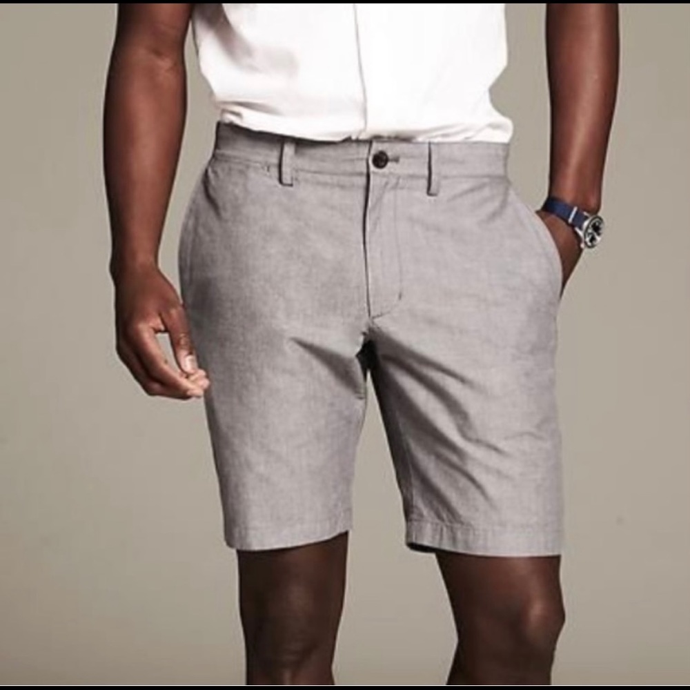 Banana Republic Men’s Shorts, heather grey, size 34